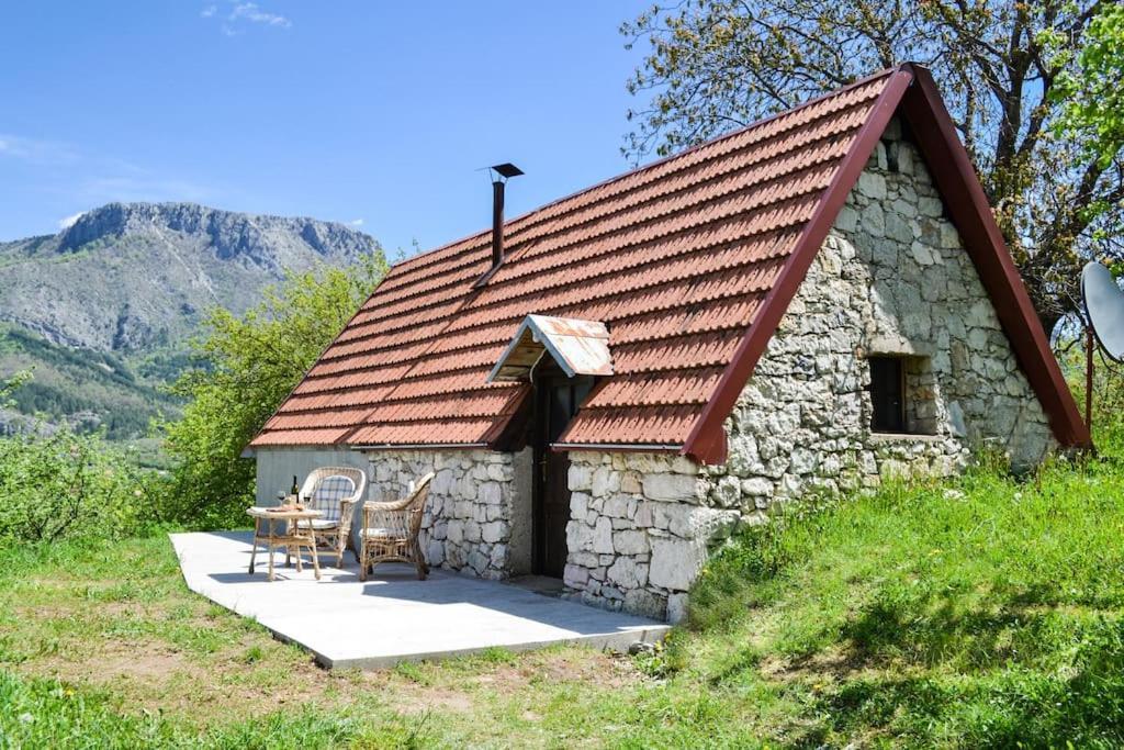 Grandma'S Hut Villa Nikšić Kültér fotó
